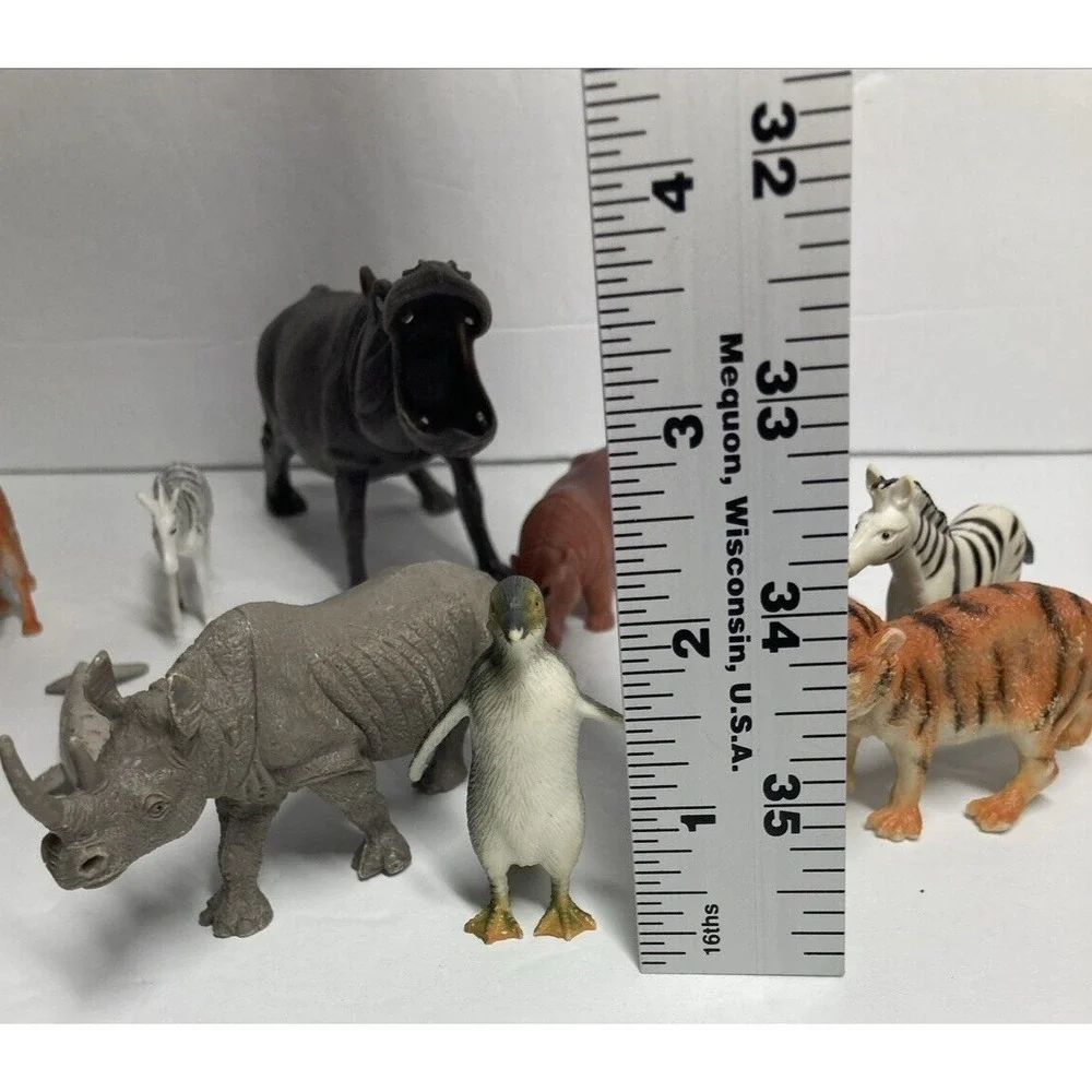 Lot of 14 Hard Plastic Wild/Zoo Animal‎ Toys Collectibles